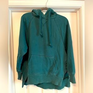 American Eagle Outfitters Oversized Hangout hoodie size small